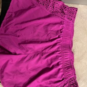 Womens pink/black size Lg Xersion sport shorts